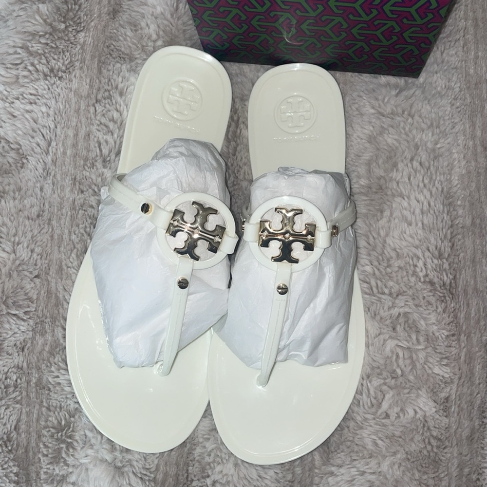Tory Burch size 7